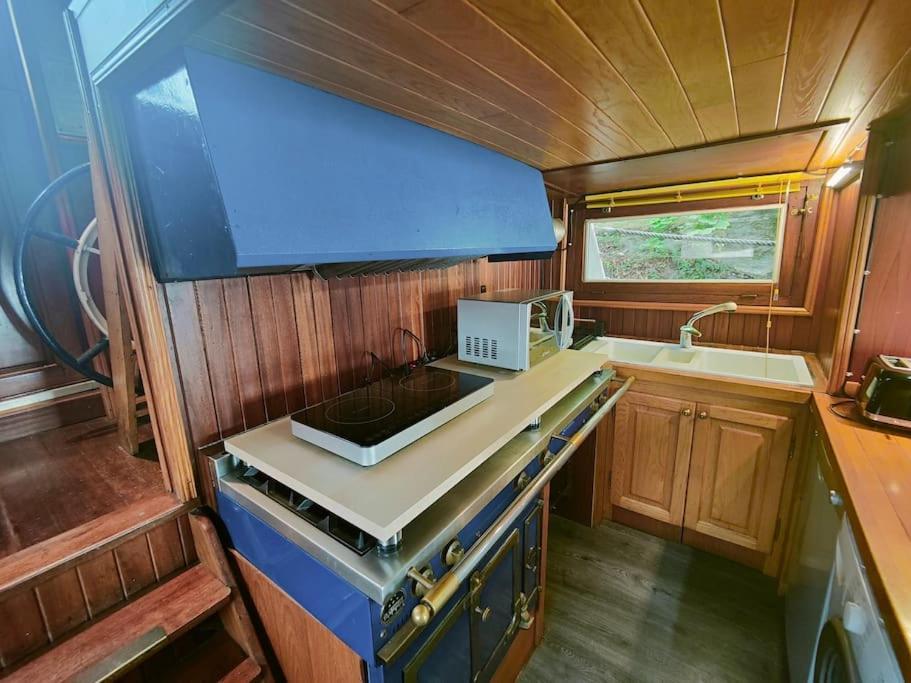 Botel Peniche Relaxant *